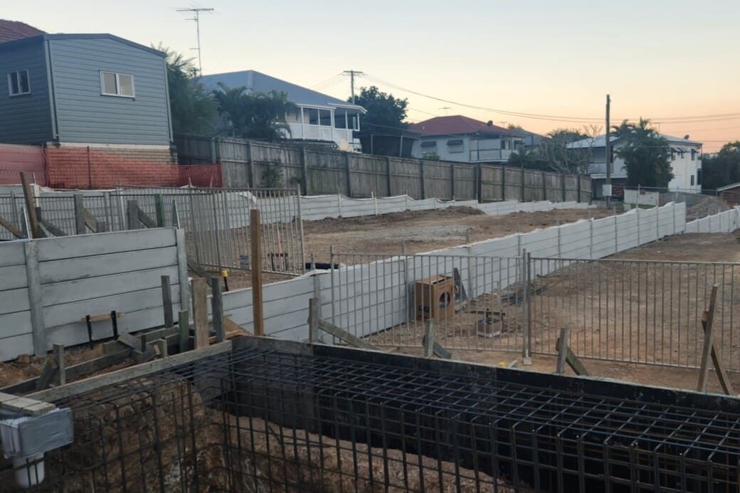 Durawall concrete retaining wall in Tarragindi featured image